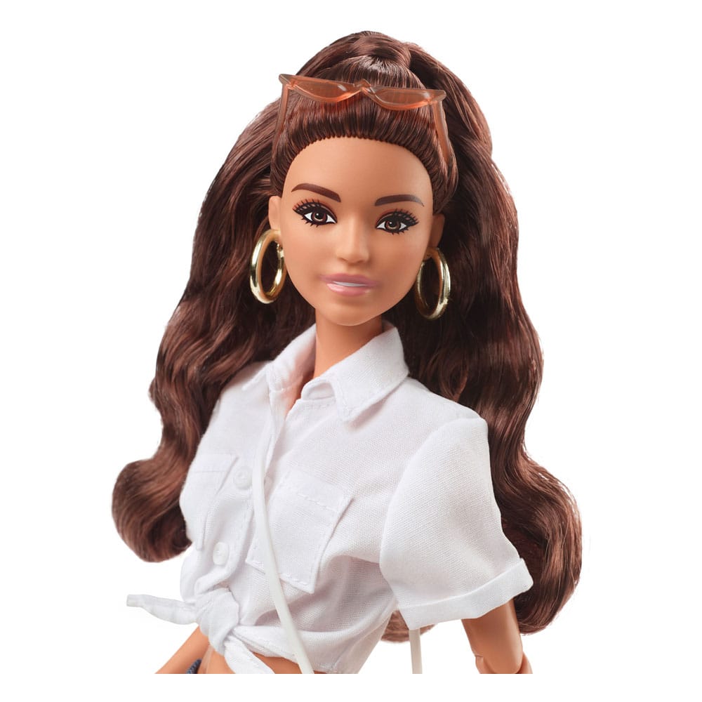 Barbie Signature Pink Collection Pop 4, Barbie pop (donkerbruin krullend haar) met Silkstone lichaam in avondjurk van tafzijde, cadeau voor verzamelaars, HBX96